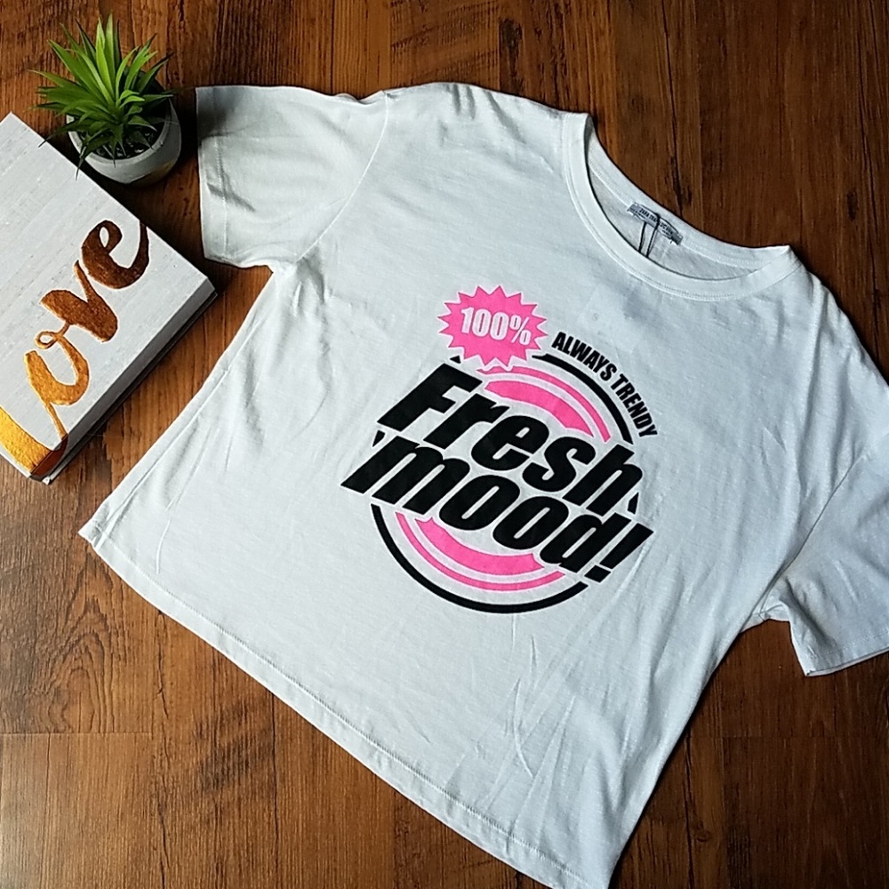 💕 NWT Zara Trafaluc Fresh Mood Short T-Shirt